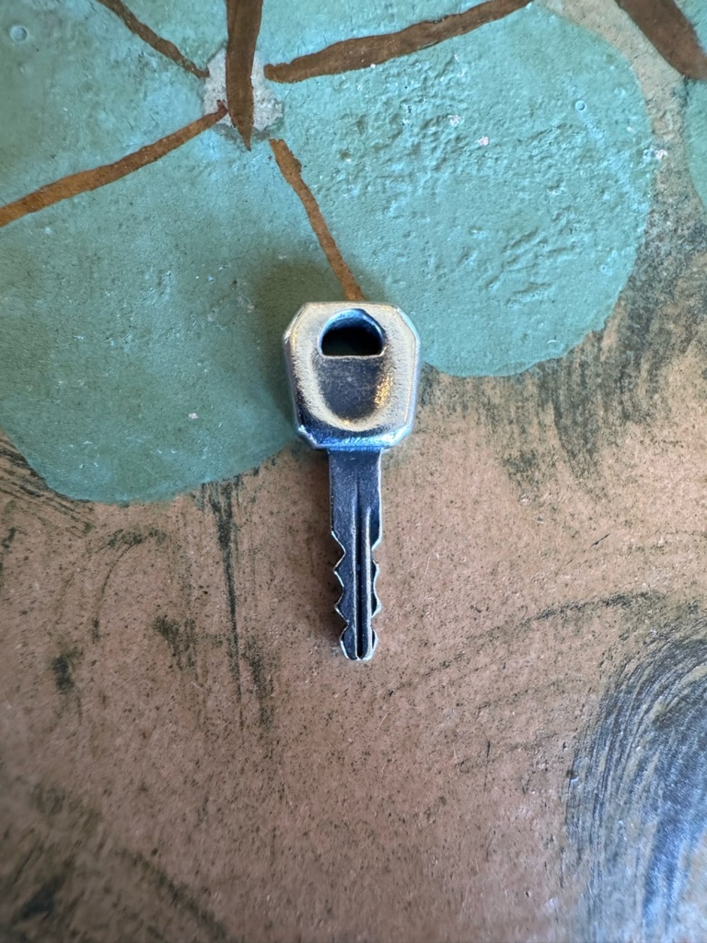 James Avery retire, retired Silver Metal Key - Single Key